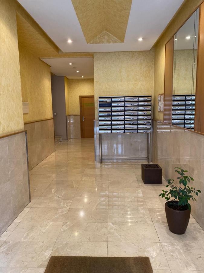 Giralda 2 Apartment Понтеареас Екстериор снимка