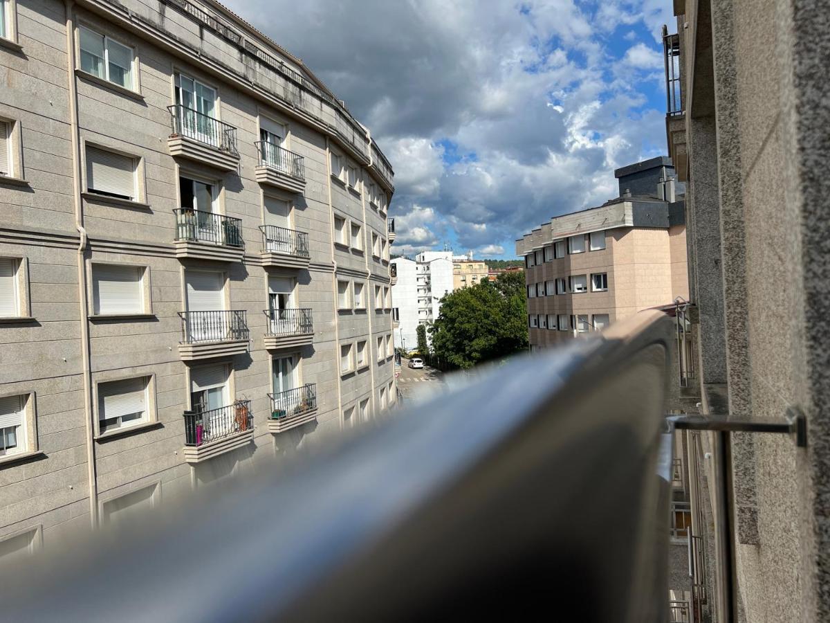 Giralda 2 Apartment Понтеареас Екстериор снимка
